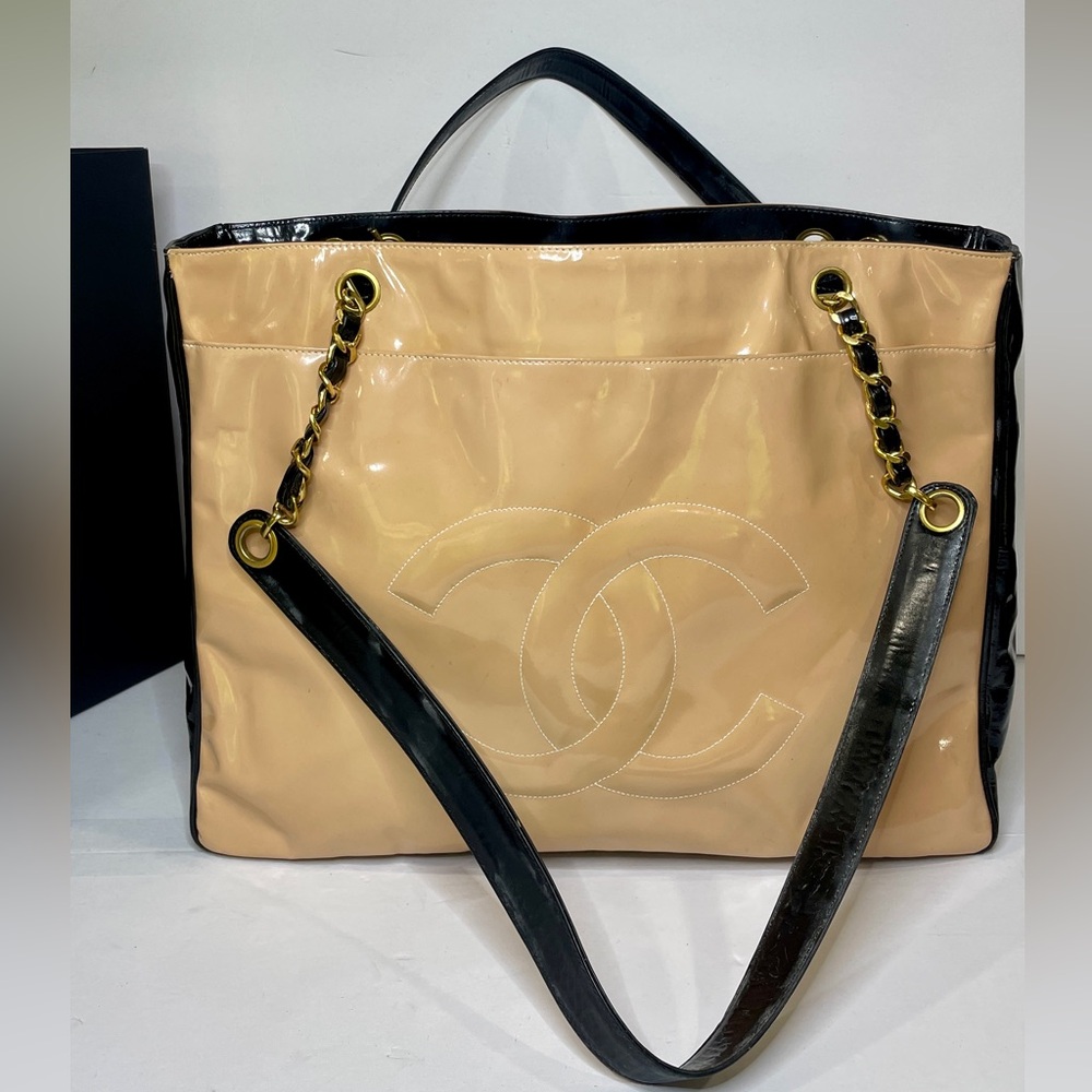 CHANEL Rare Coco Mark Chain Tote bag